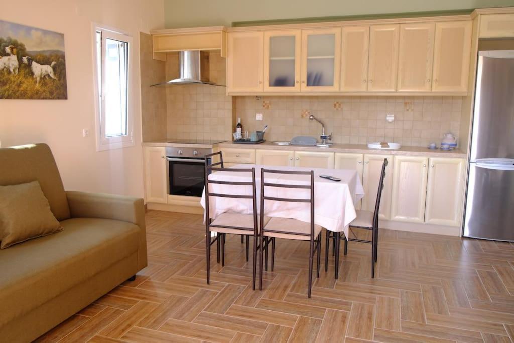 Nick'S House Villa Aegina Exterior photo